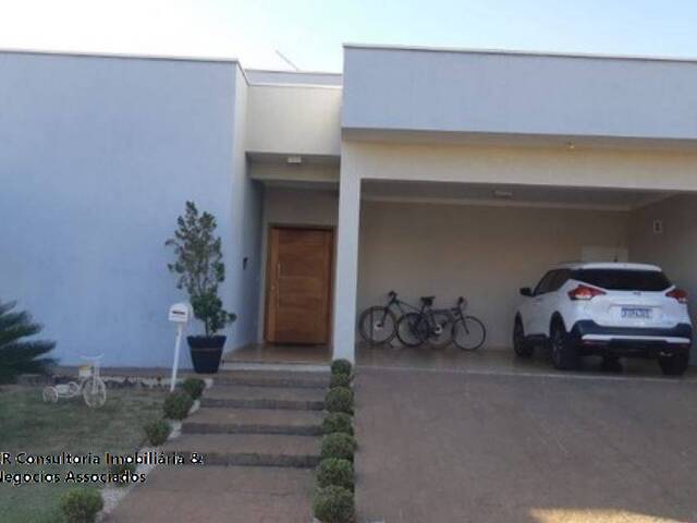 #CS 0270 - Casa em condomínio para Venda em Araraquara - SP - 2
