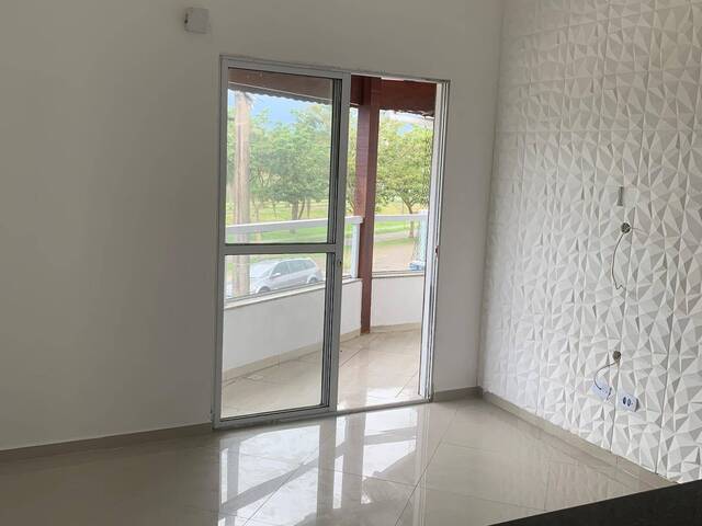 Venda em Samambaia - Praia Grande