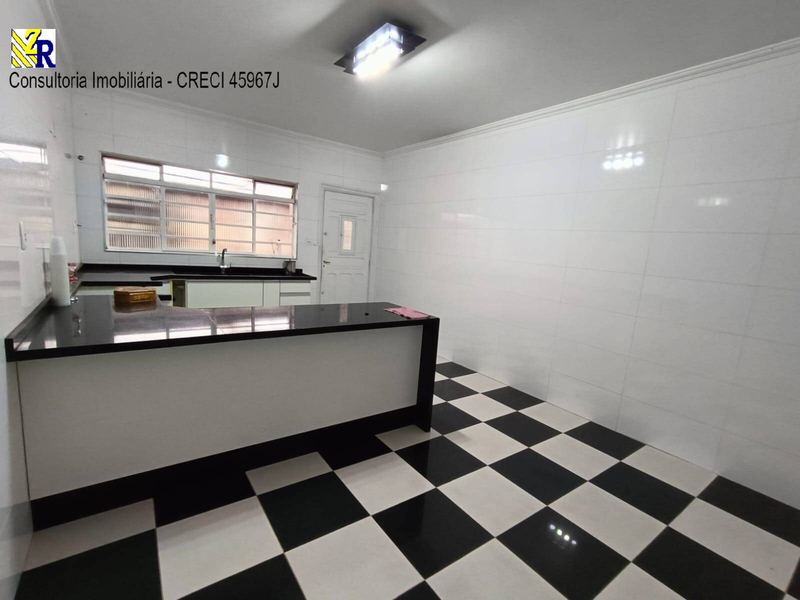 Sobrado à venda e aluguel com 2 quartos, 210m² - Foto 6