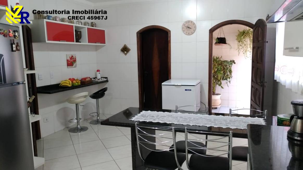 Casa, 3 quartos, 350 m² - Foto 7