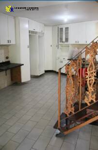 Casa, 4 quartos, 270 m² - Foto 4