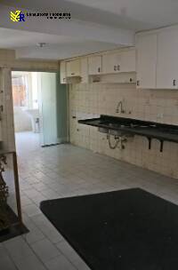 Casa, 4 quartos, 270 m² - Foto 22