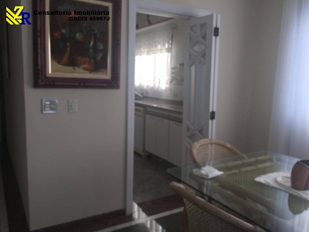 Apartamento, 4 quartos, 220 m² - Foto 9